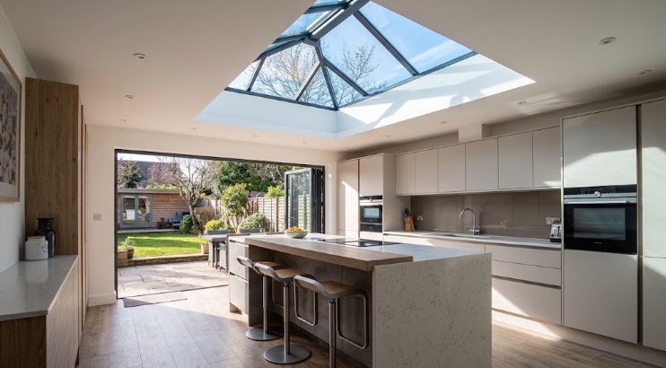 Moisture-free kitchen extension featuring a low-profile roof lantern